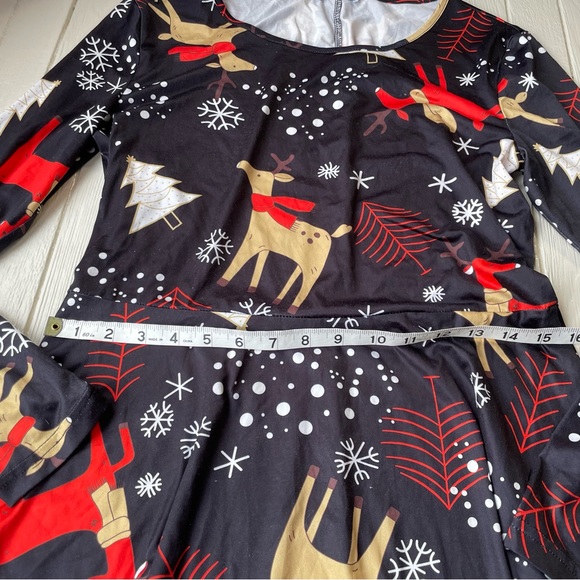 Kira Christmas Deer Womens Dress Size Large Reindeer - Picture 6 of 7